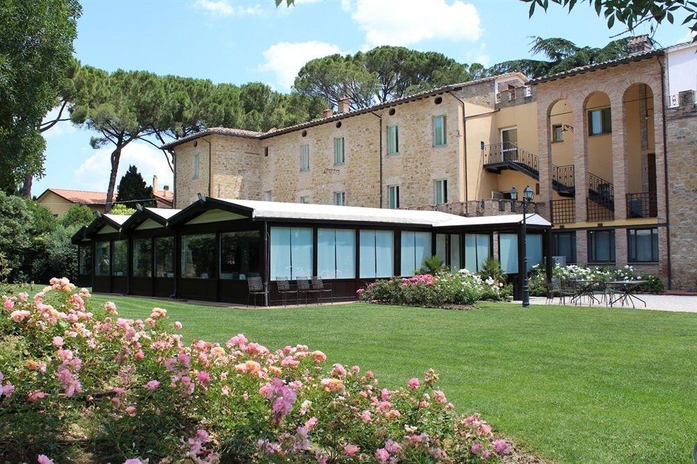 Hotel Parco Dei Cavalieri Assisi Petrignano Esterno foto