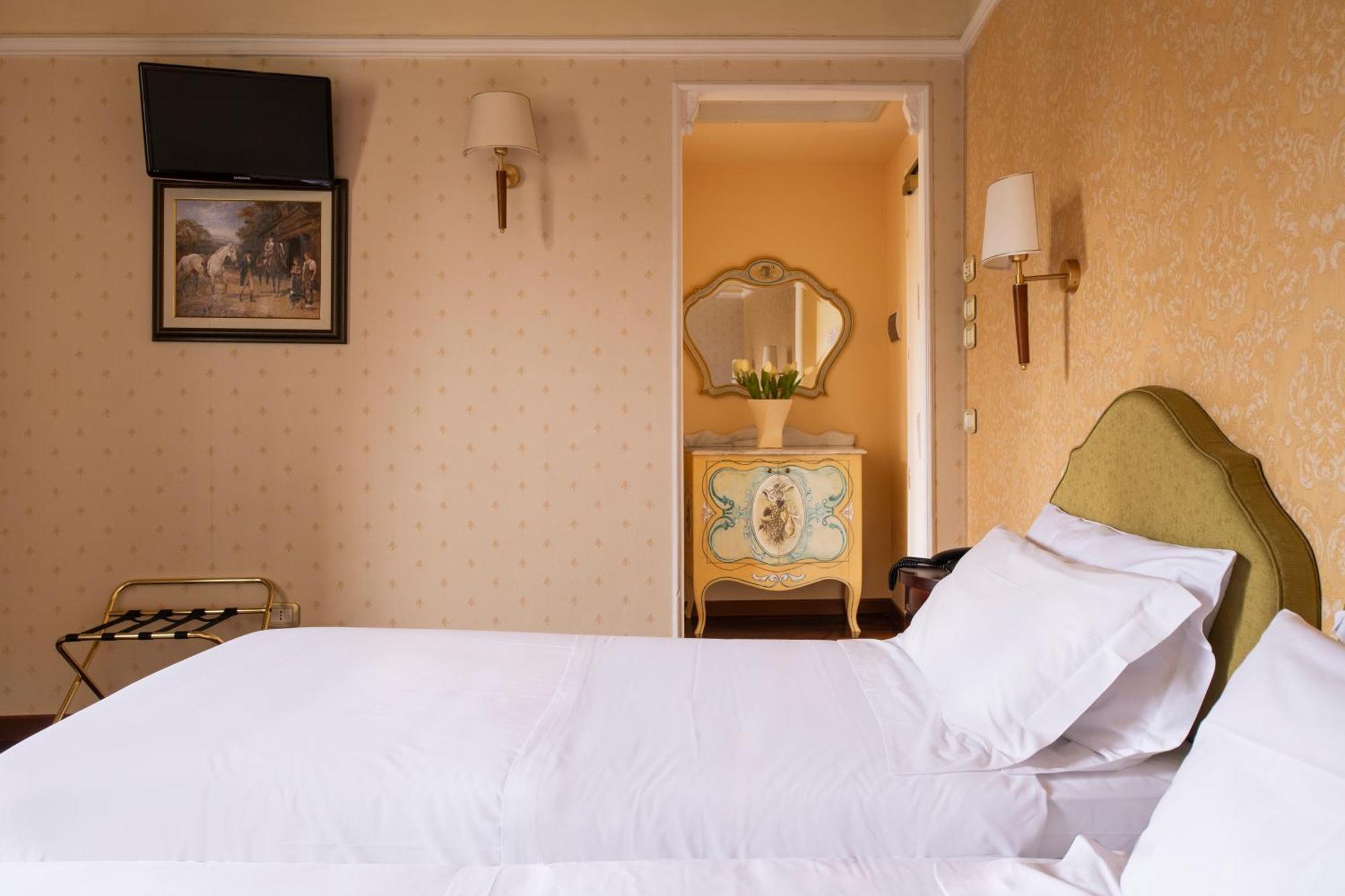 Hotel Parco Dei Cavalieri Assisi Petrignano Esterno foto
